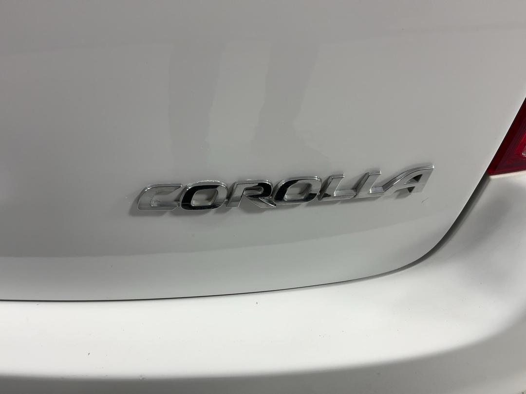 Photo '28' of Toyota Corolla