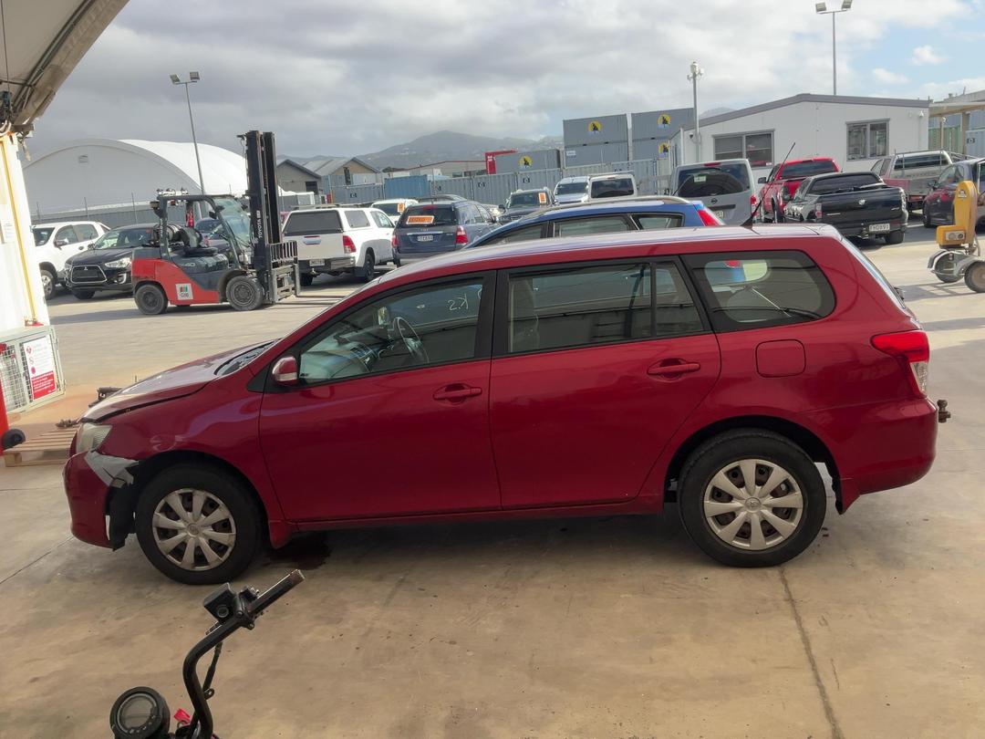 Photo '5' of Toyota Corolla GX Photo '5' of Toyota Corolla GX