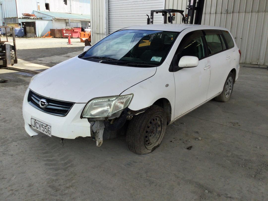 Photo '2' of Toyota Corolla Fielder Photo '2' of Toyota Corolla Fielder
