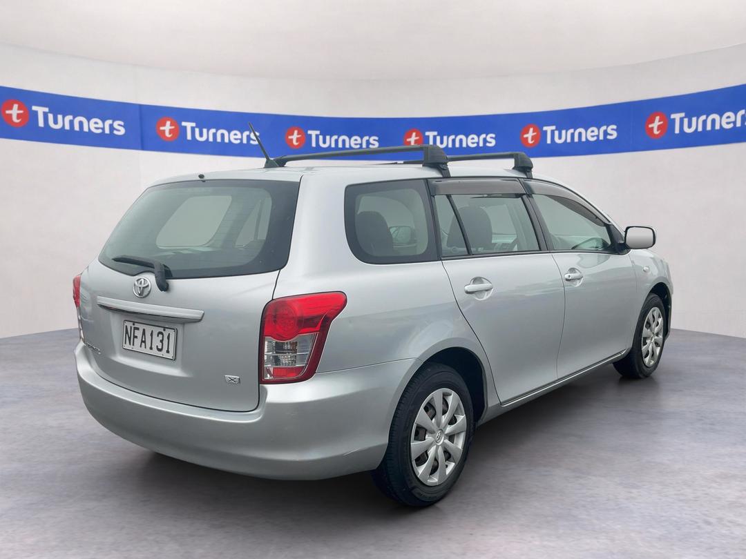 Photo '7' of Toyota Corolla Fielder