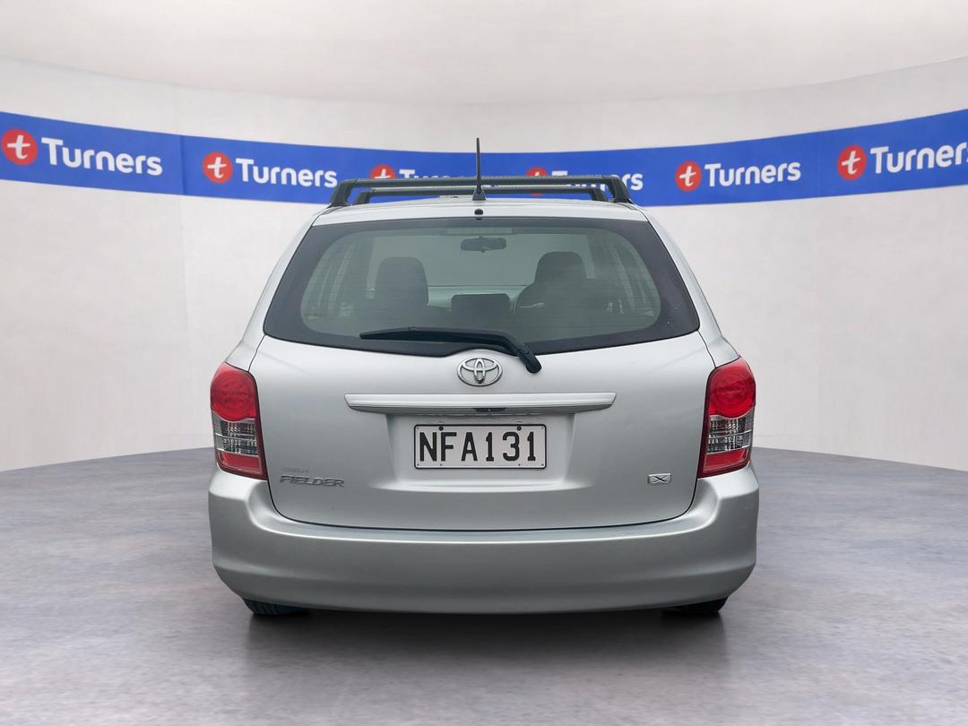 Photo '6' of Toyota Corolla Fielder