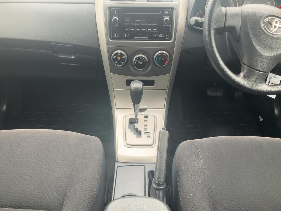 Photo '18' of Toyota Corolla Fielder