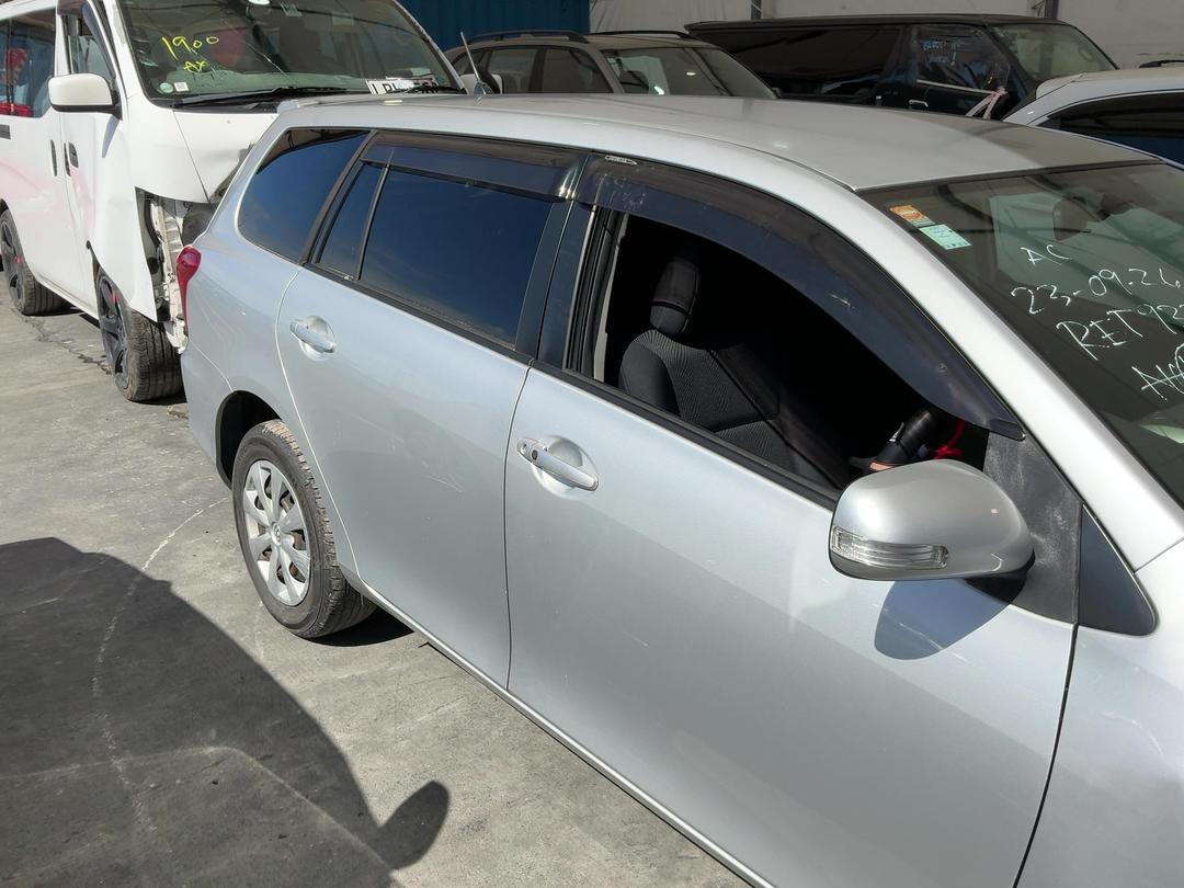 Photo '2' of Toyota Corolla Fielder