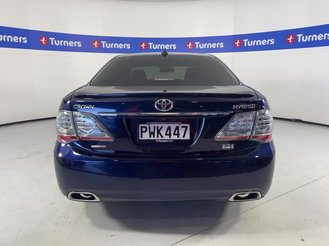 Photo '6' of Toyota Crown