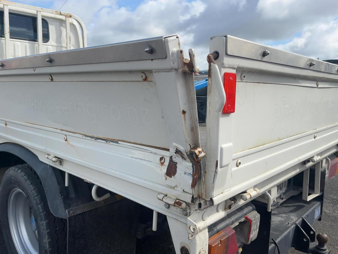 Photo '25' of Toyota Dyna BDG-XZU308 Flat Deck