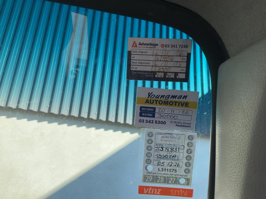 Photo '15' of Toyota Dyna XZU508 Van
