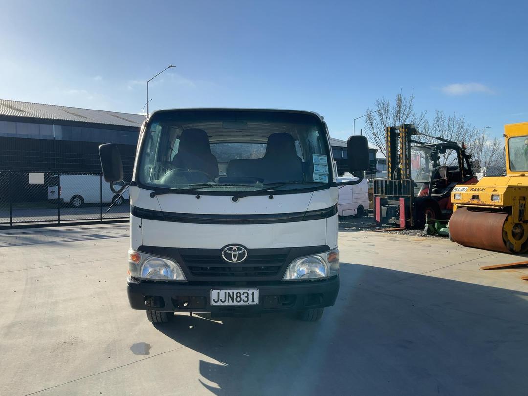 Photo '11' of Toyota Dyna XZU508 Van