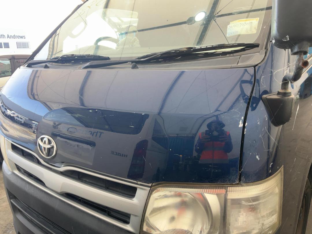 Photo '18' of Toyota Hiace