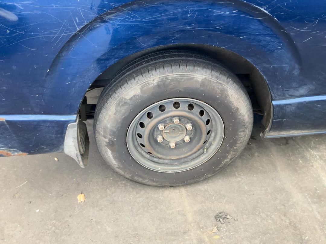 Photo '32' of Toyota Hiace