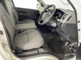 Photo '16' of Toyota Hiace