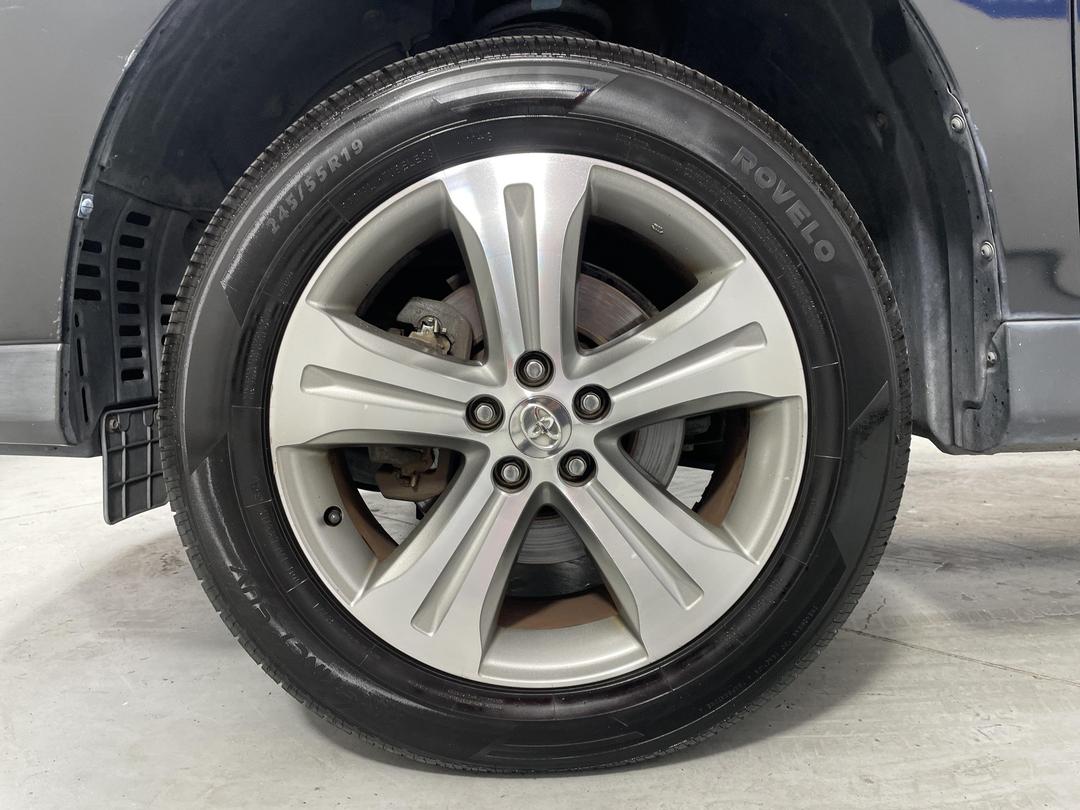 Photo '10' of Toyota Highlander