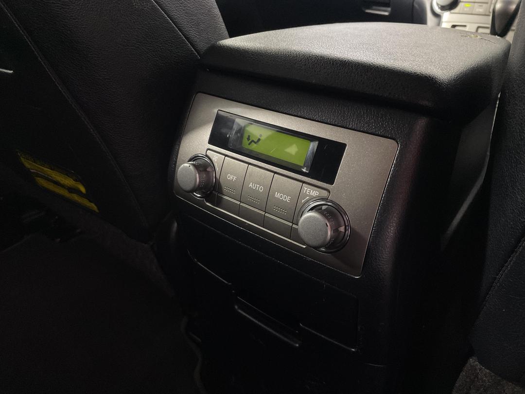 Photo '33' of Toyota Highlander