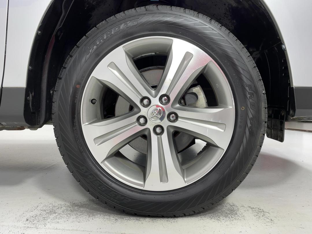 Photo '9' of Toyota Highlander