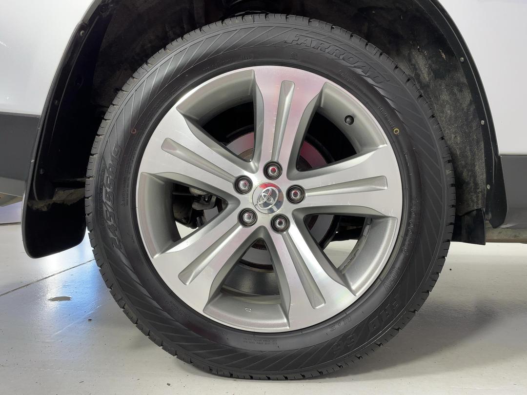 Photo '12' of Toyota Highlander