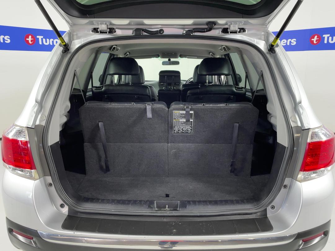 Photo '14' of Toyota Highlander
