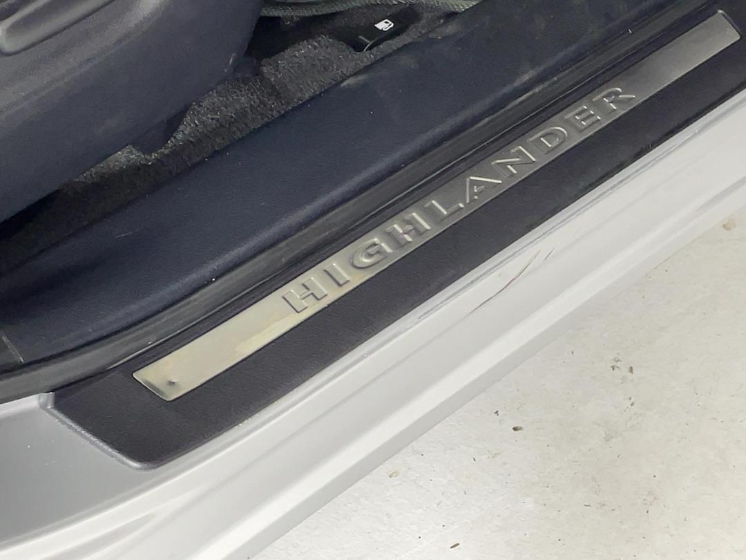 Photo '23' of Toyota Highlander