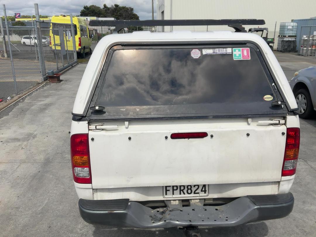 Photo '12' of Toyota Hilux TD DC Photo '12' of Toyota Hilux TD DC