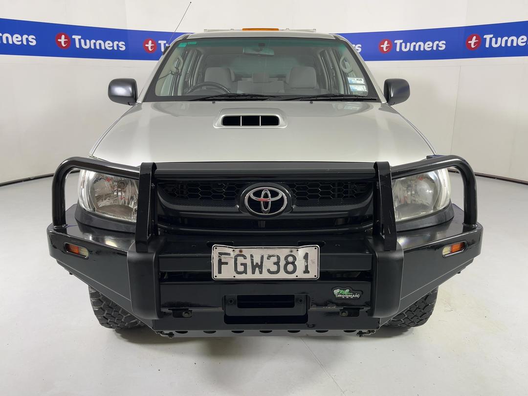 Photo '2' of Toyota Hilux