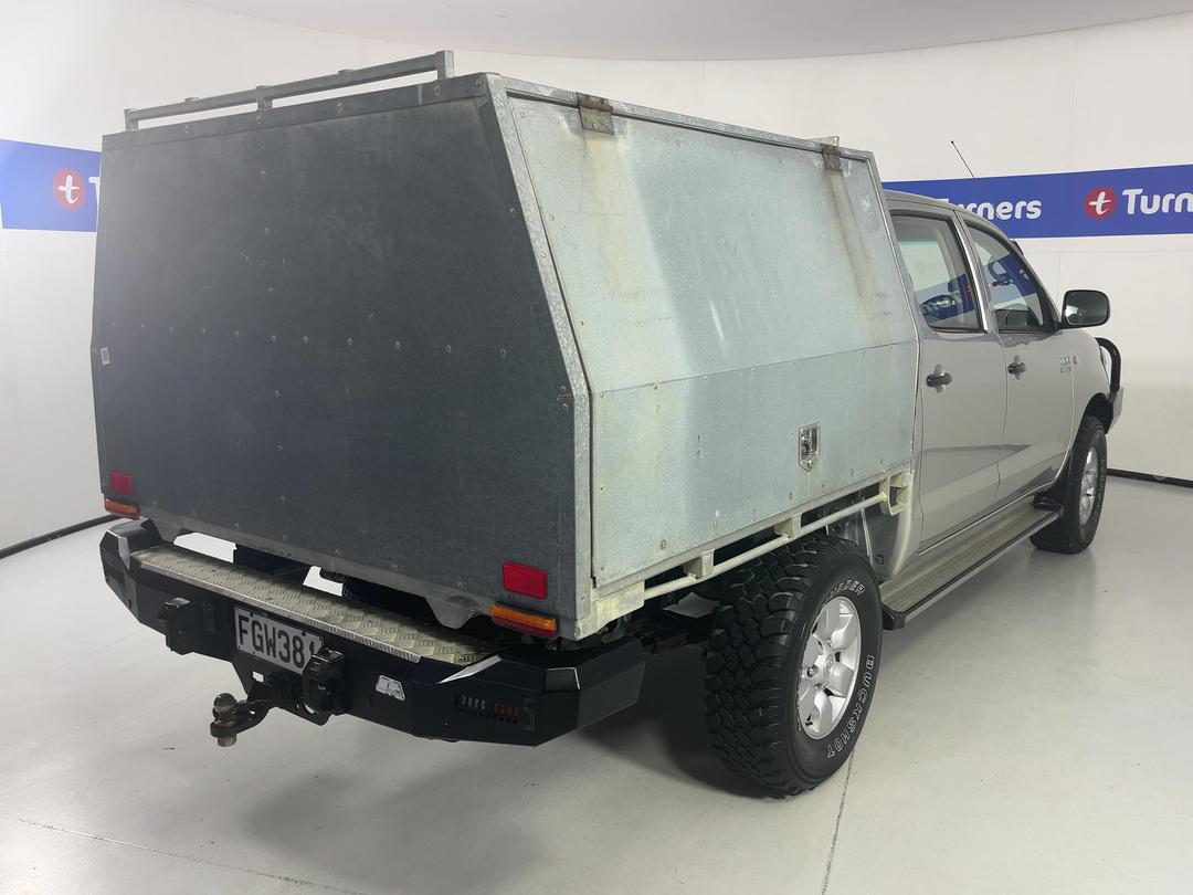 Photo '7' of Toyota Hilux