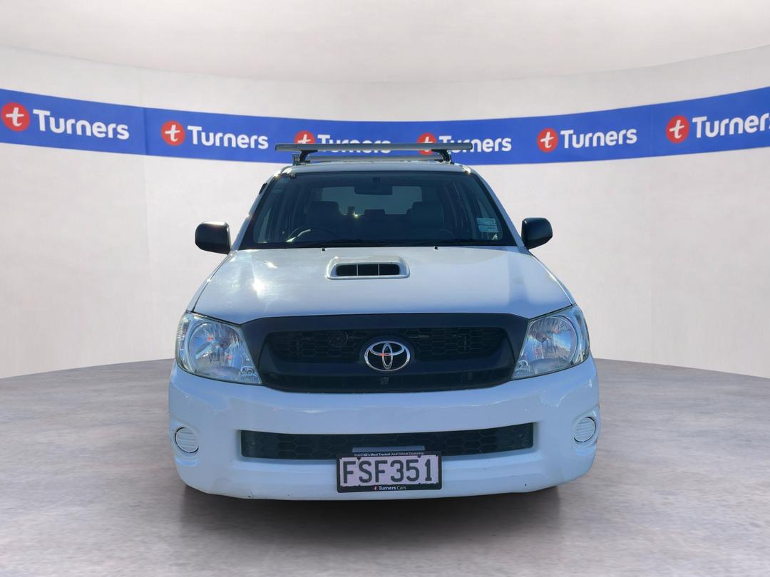 Photo '2' of Toyota Hilux