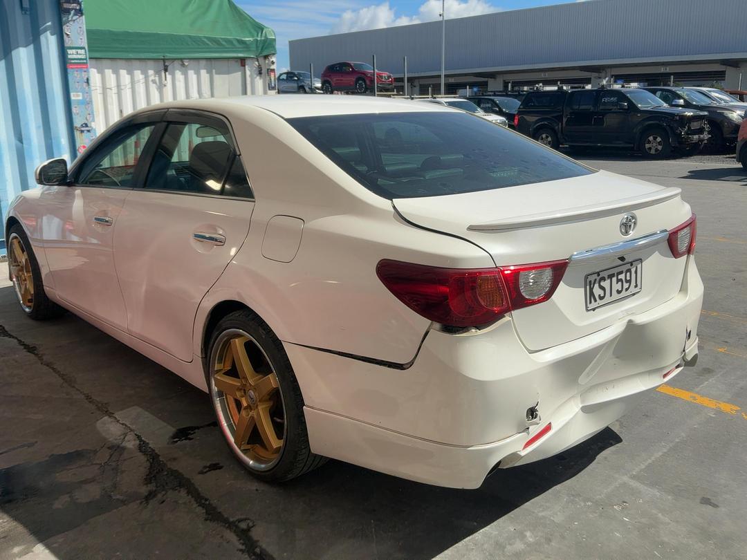 Photo '4' of Toyota Mark X Photo '4' of Toyota Mark X