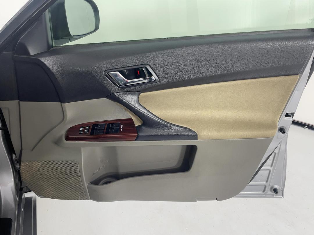 Photo '15' of Toyota Mark X