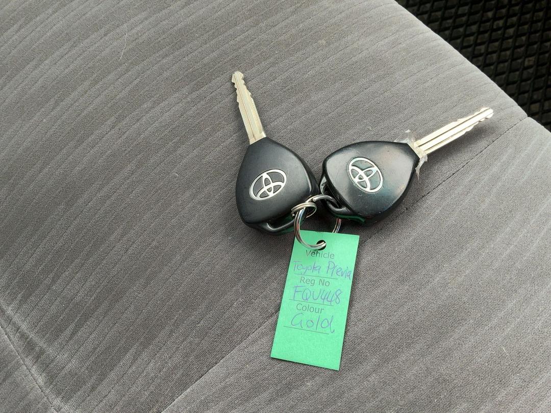 Photo '18' of Toyota Previa Photo '18' of Toyota Previa