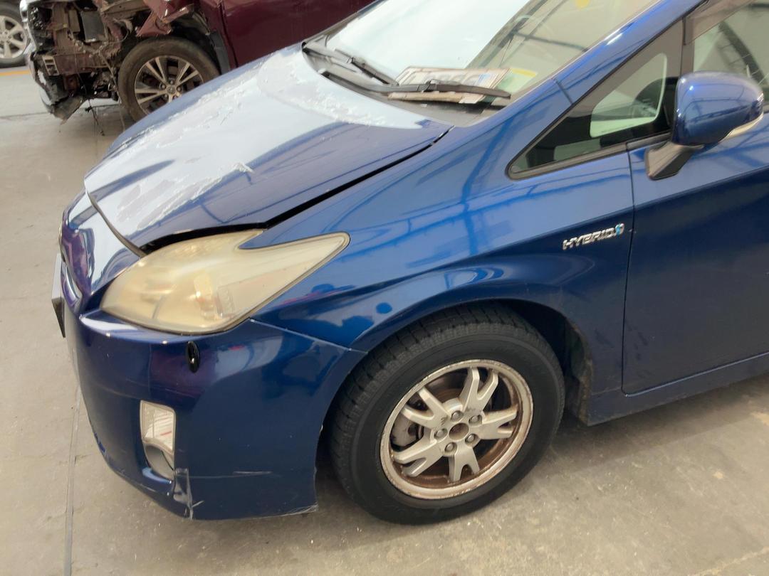 Photo '9' of Toyota Prius