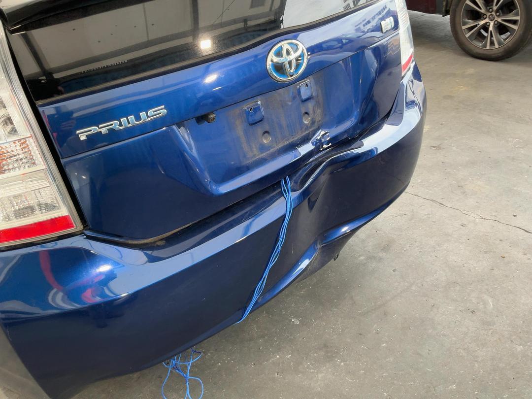 Photo '14' of Toyota Prius