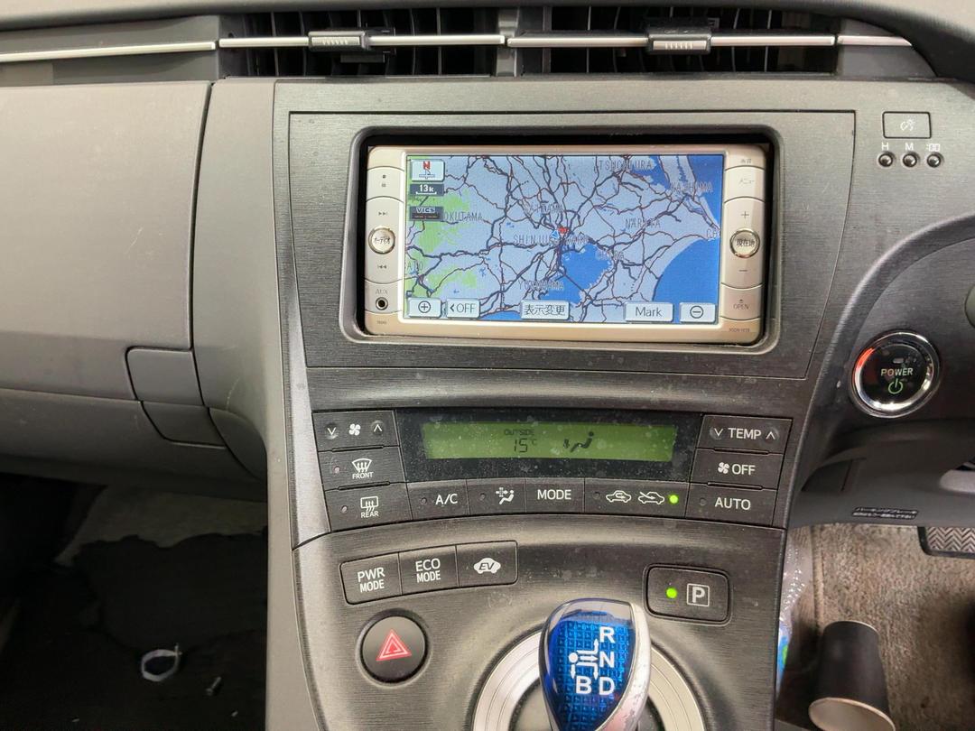 Photo '24' of Toyota Prius
