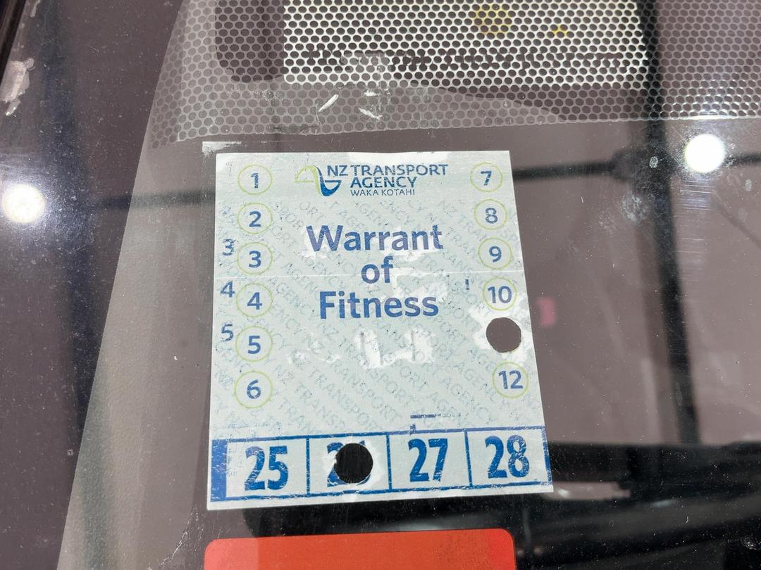 Photo '26' of Toyota Prius