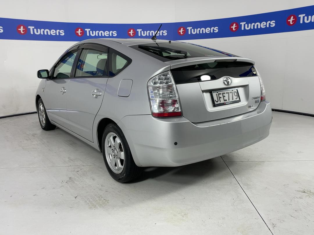 Photo '5' of Toyota Prius