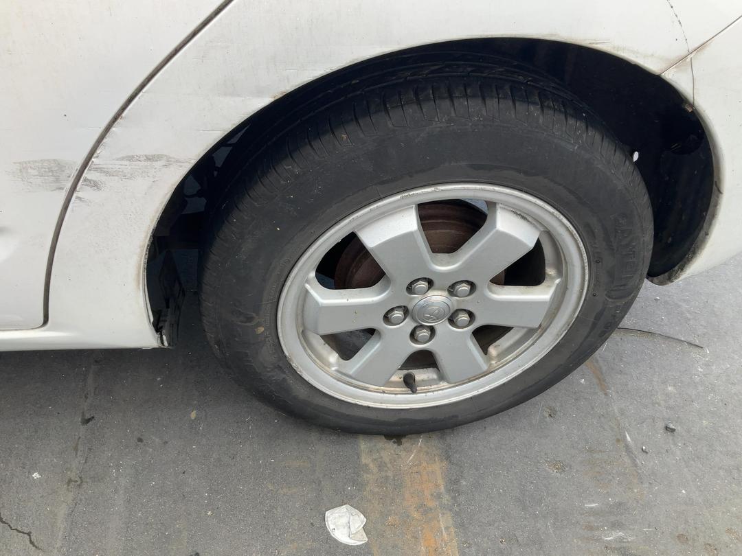 Photo '7' of Toyota Prius