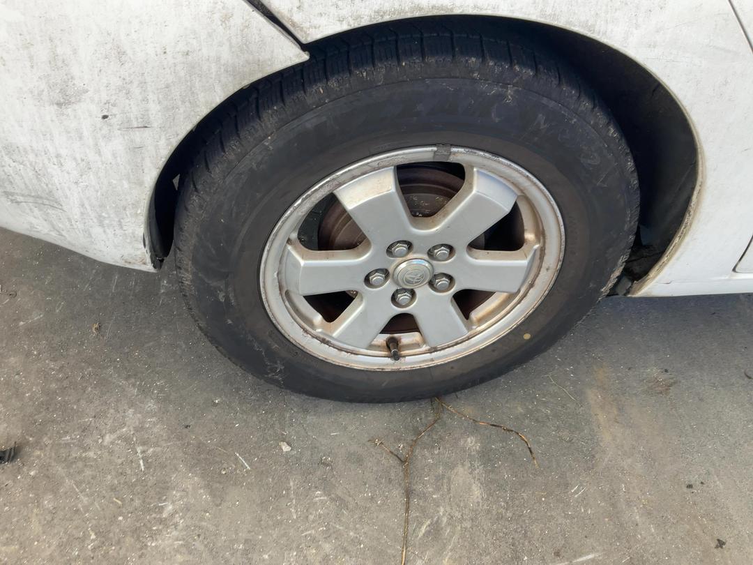 Photo '11' of Toyota Prius