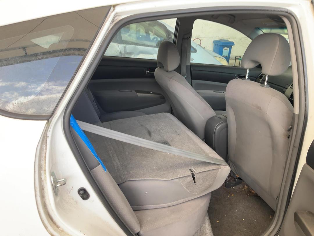 Photo '16' of Toyota Prius