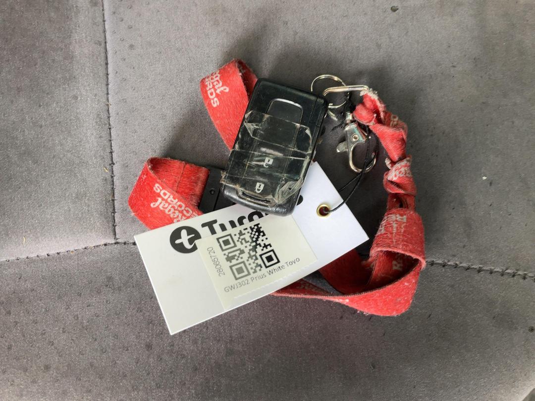 Photo '20' of Toyota Prius