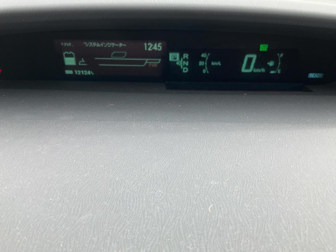 Photo '16' of Toyota Prius