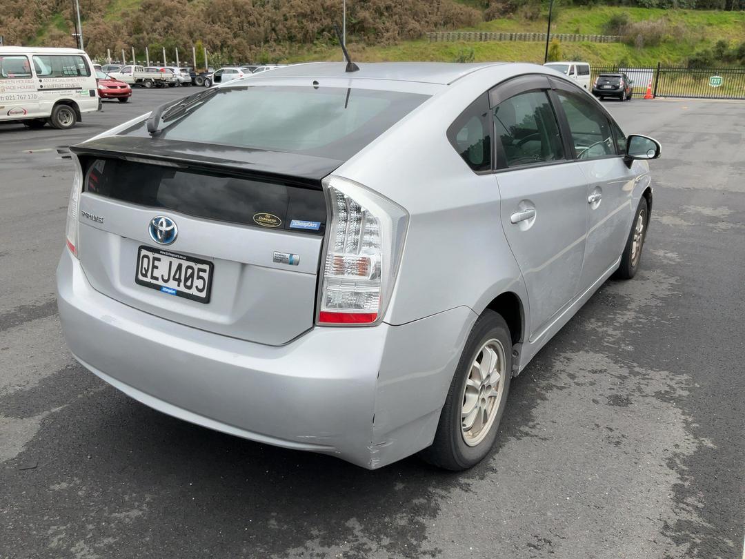 Photo '7' of Toyota Prius