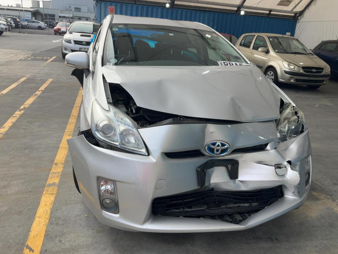 Photo '2' of Toyota Prius Hybrid