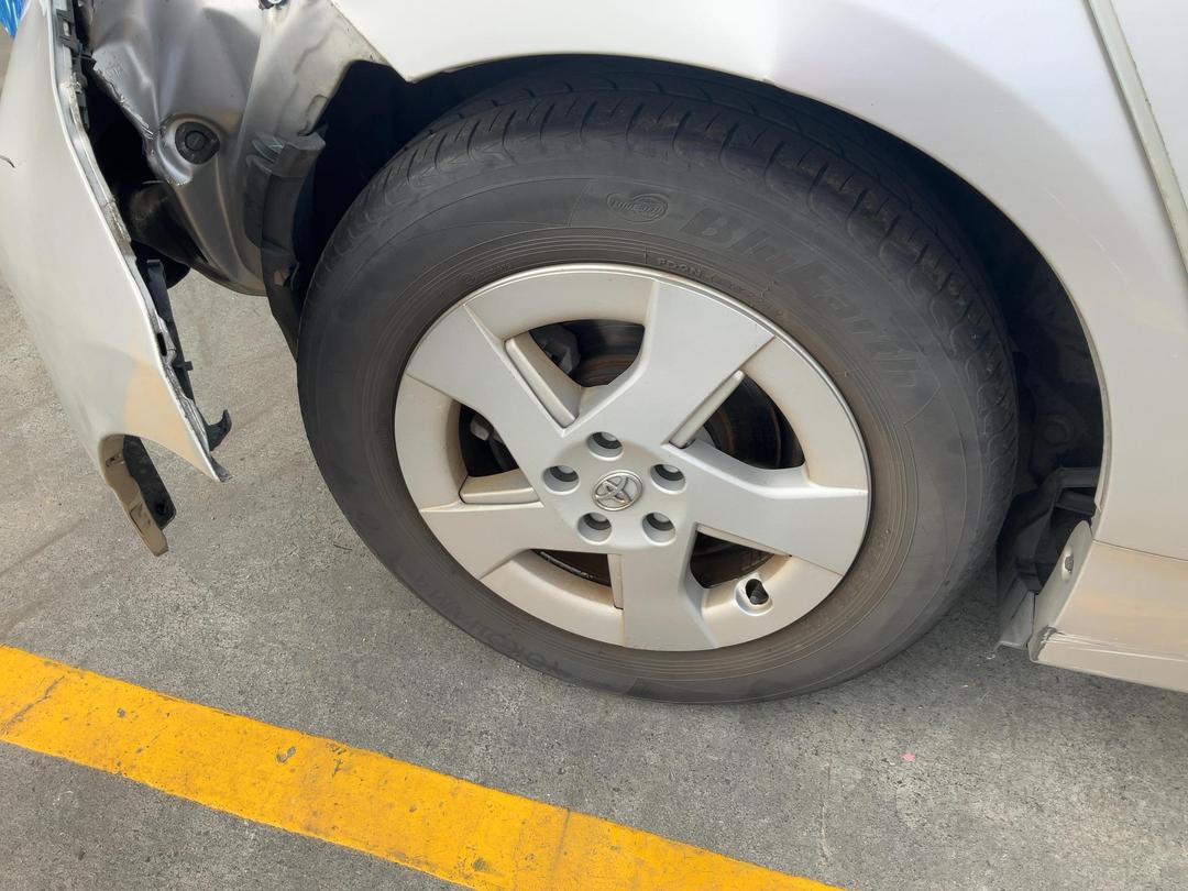 Photo '9' of Toyota Prius Hybrid