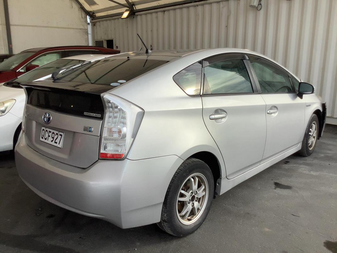 Photo '4' of Toyota Prius