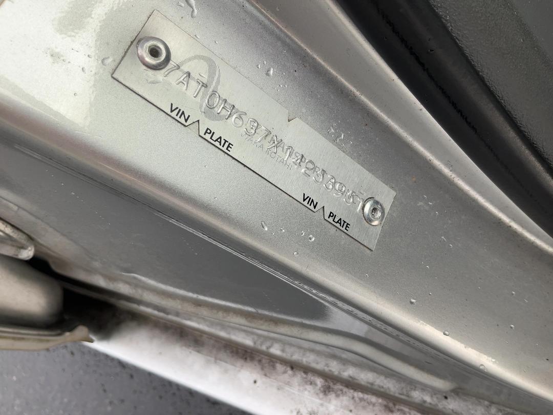 Photo '10' of Toyota Prius S