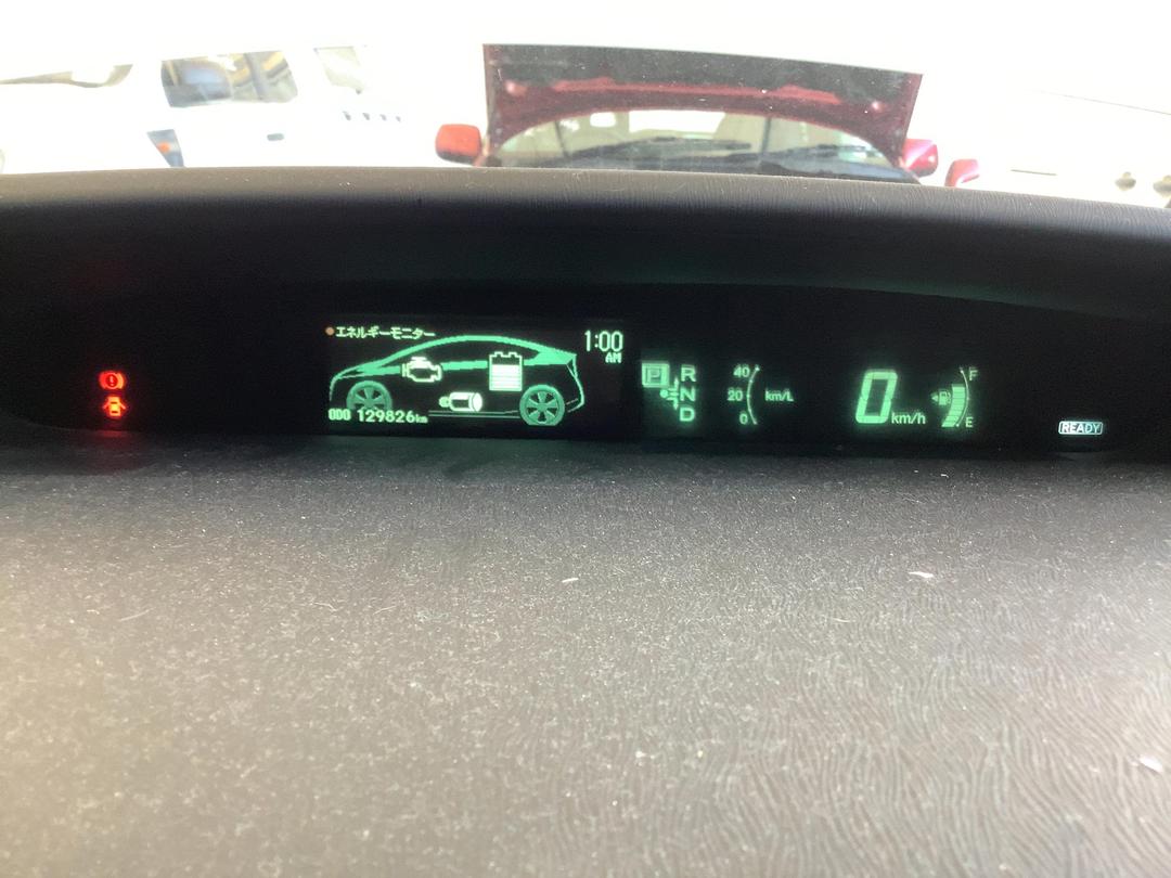 Photo '17' of Toyota Prius