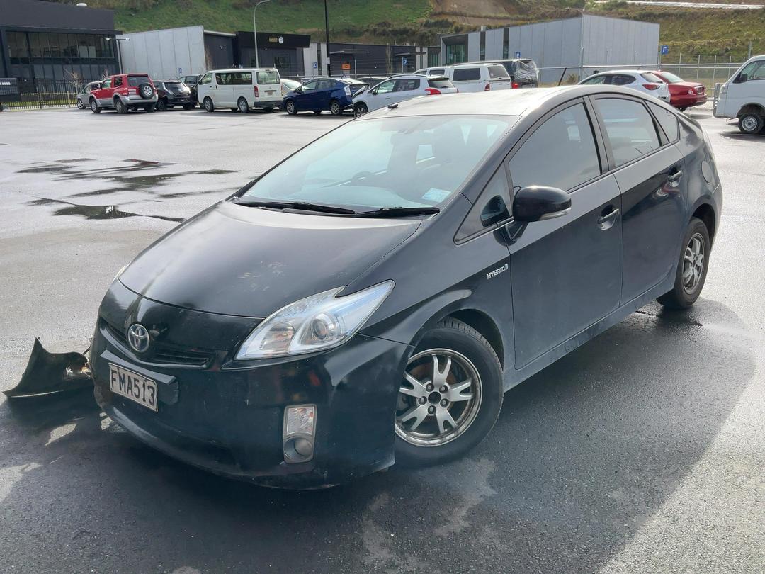 Photo '3' of Toyota Prius Photo '3' of Toyota Prius