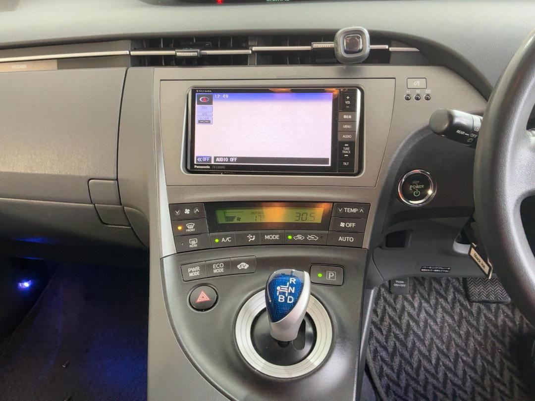 Photo '19' of Toyota Prius Photo '19' of Toyota Prius