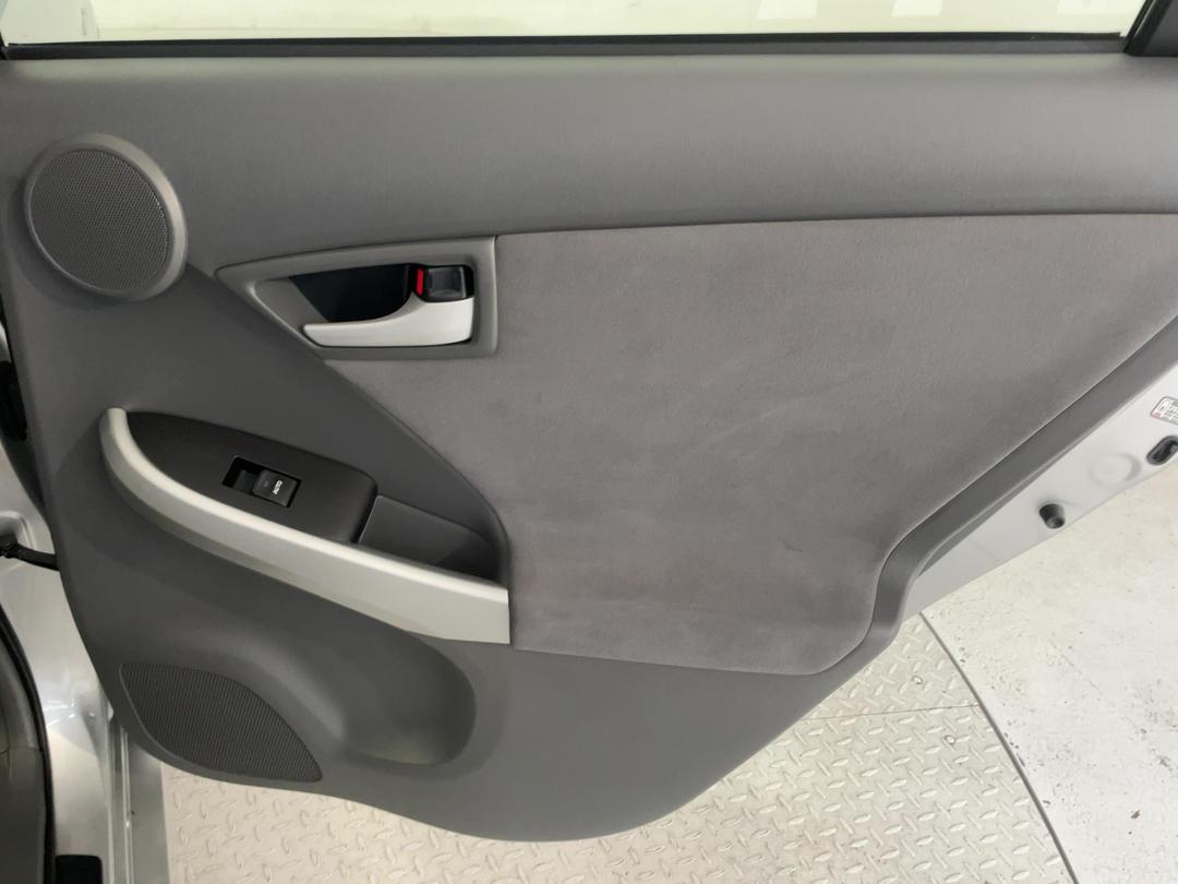 Photo '19' of Toyota Prius