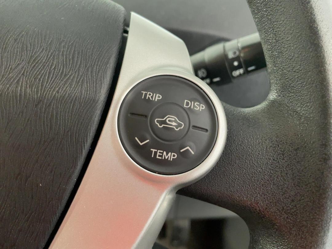 Photo '26' of Toyota Prius