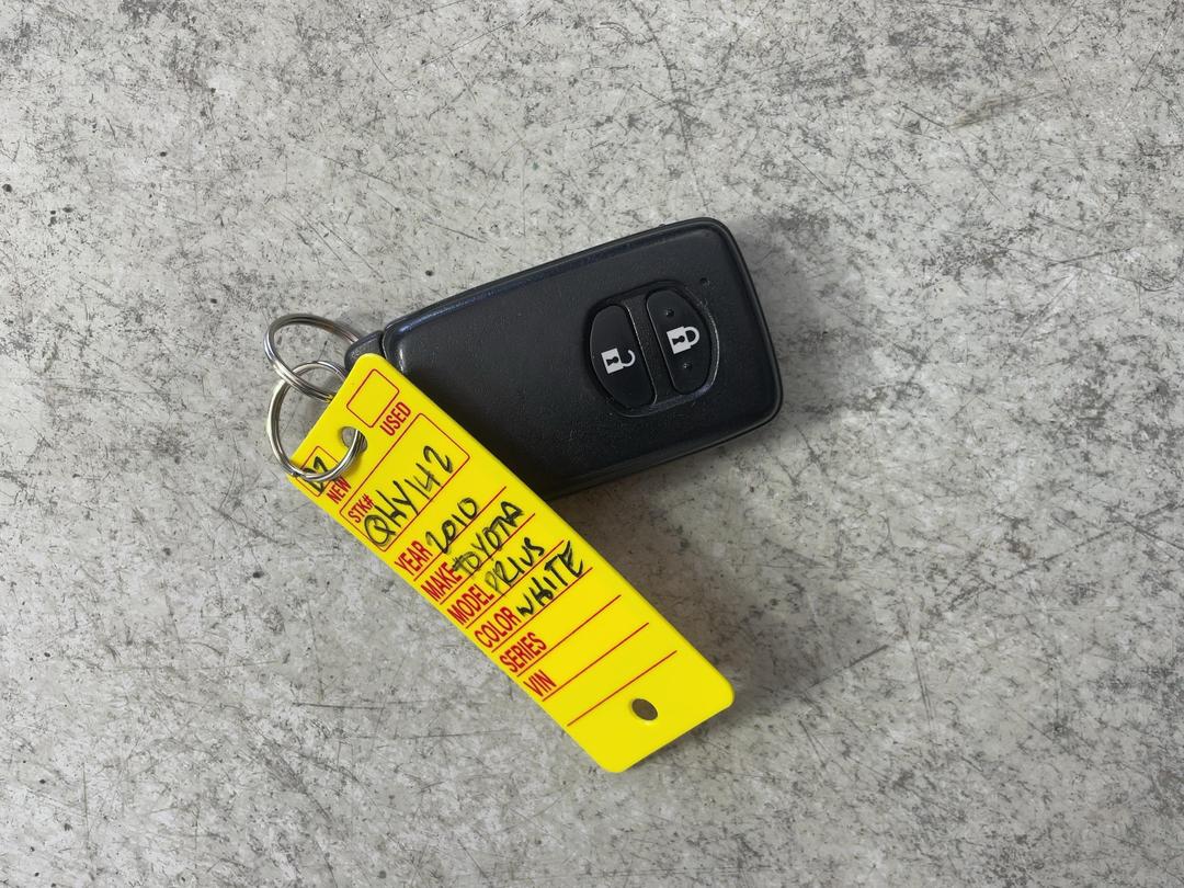 Photo '22' of Toyota Prius