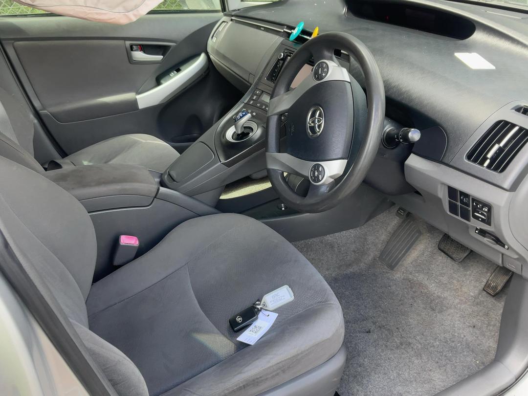 Photo '11' of Toyota Prius Photo '11' of Toyota Prius