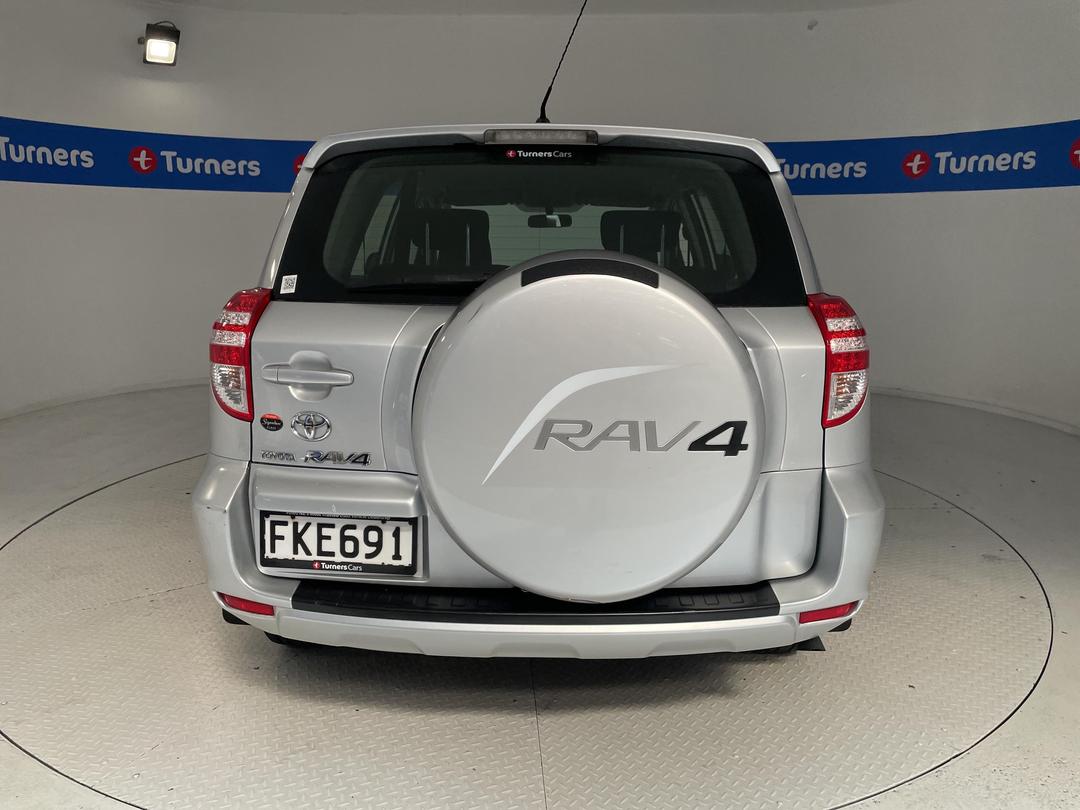 Photo '6' of Toyota Rav4